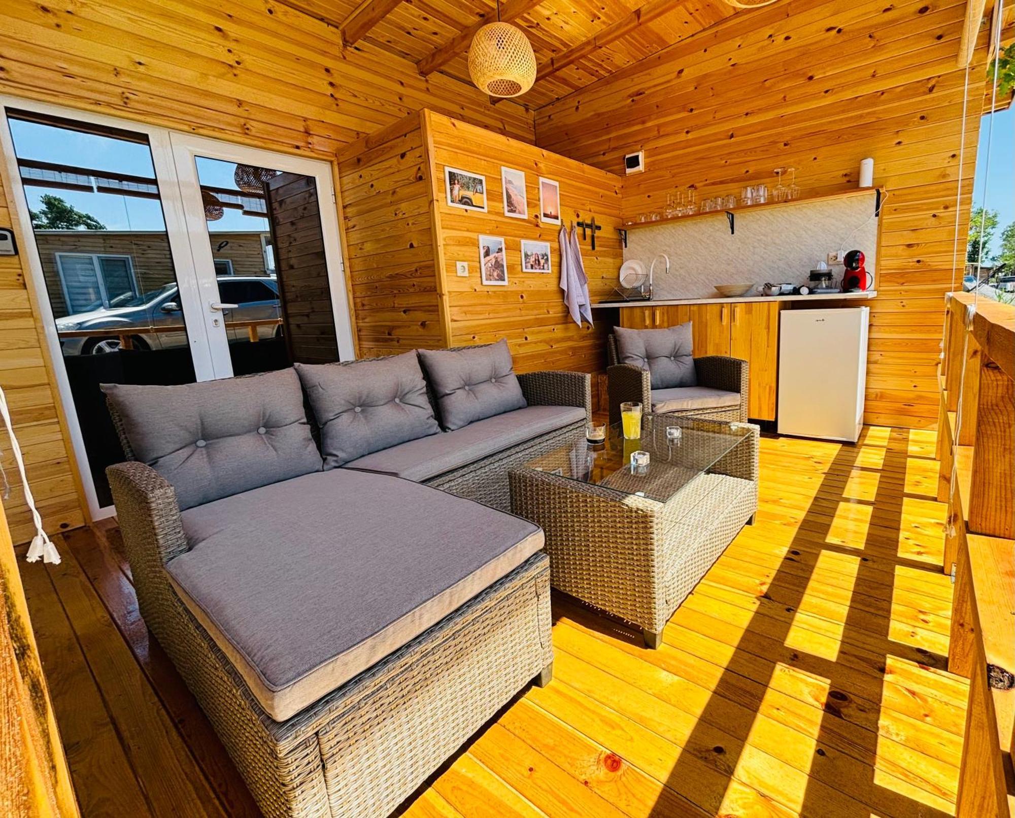 Cozyhut Бунгало Под Наем Csernomorec Kültér fotó